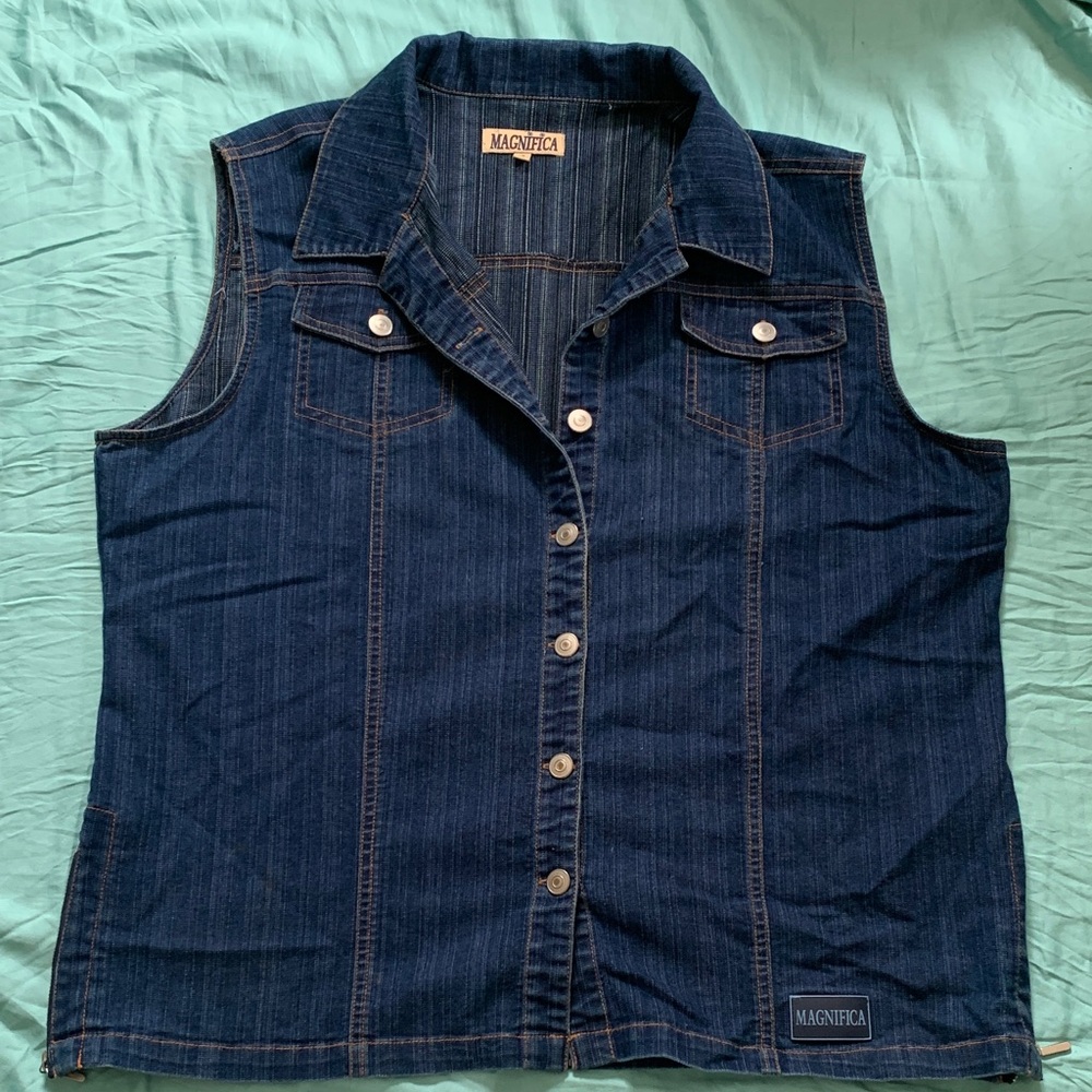 Magnifica Dark Blue Denim Button-Up Vest